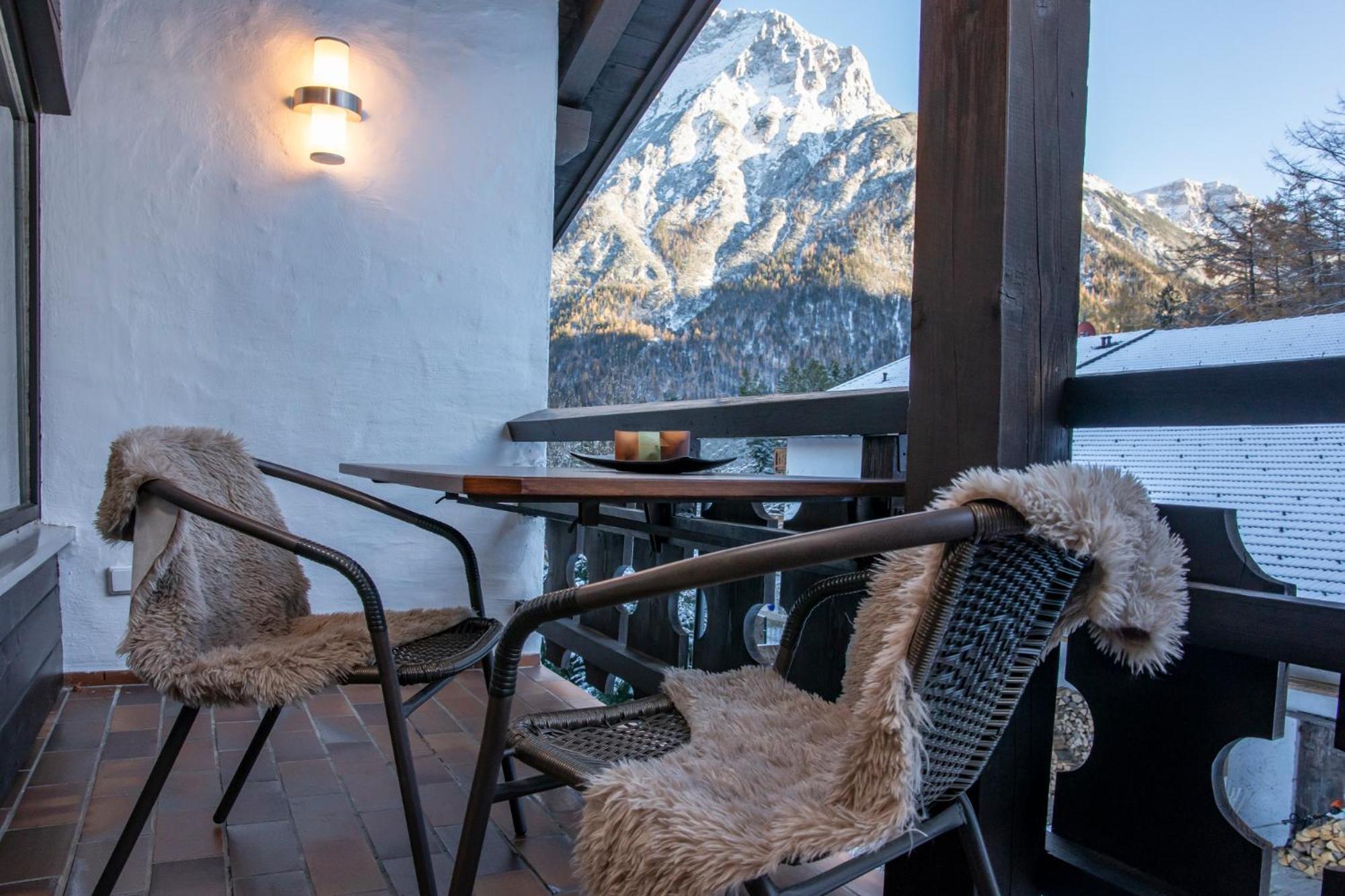 Ferienhaus Zauberberg - Magie Der Alpen - By Loewenherz Mittenwald Kültér fotó